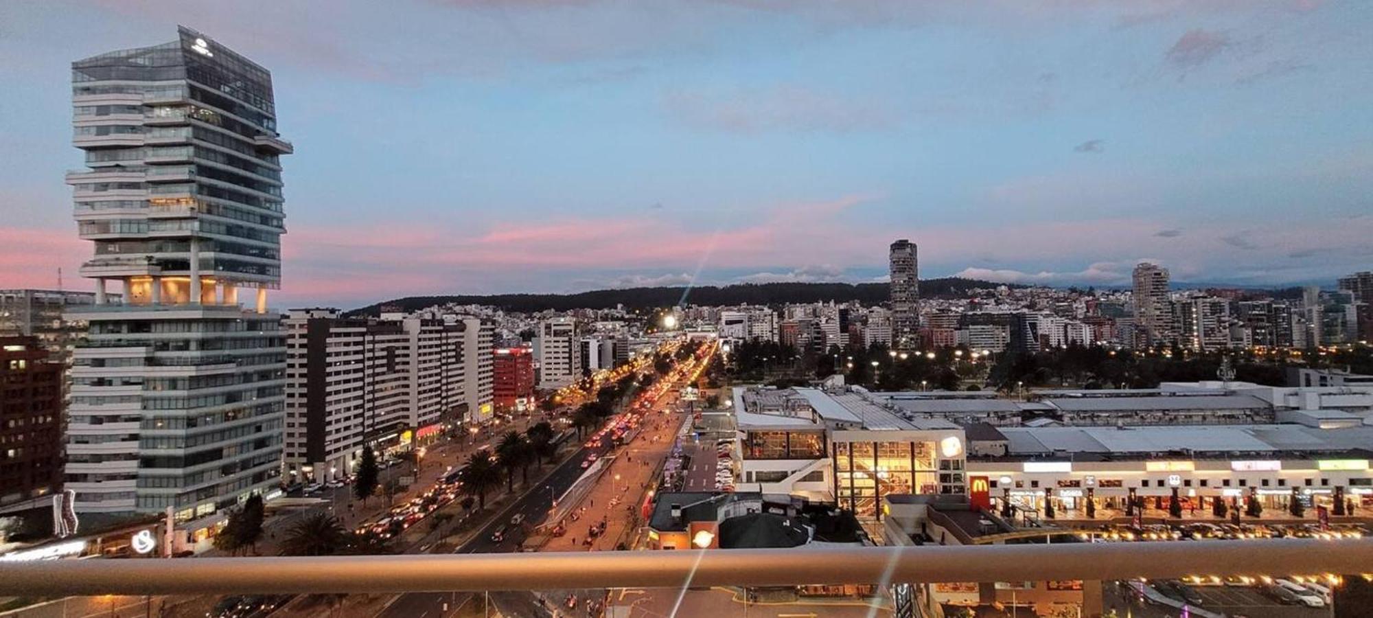 One Apartments Quito Luaran gambar